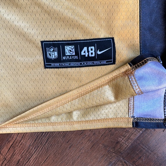 New with tags Pittsburg Steelers Jersey. Size 48. - Picture 3 of 6